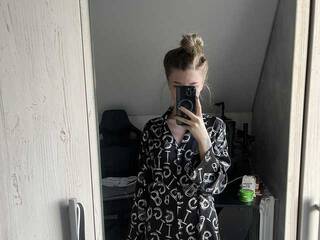 Erotični video klepet fiksikBoom