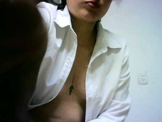 Oddajajo posnetke zaslona Flora-med