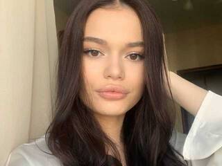 Erotični video klepet FloraHanson