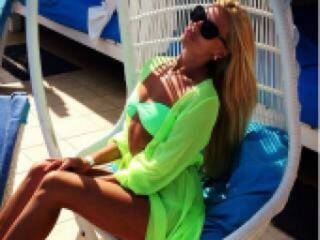 Erotični video klepet florakriss