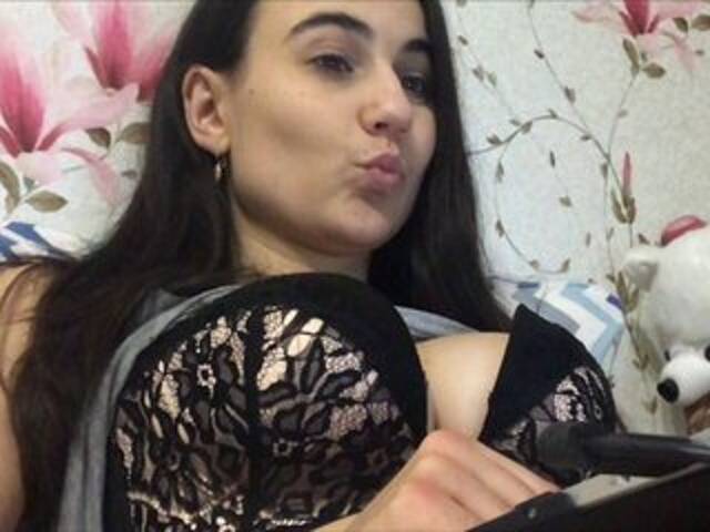 Oddajajo posnetke zaslona FloverLov