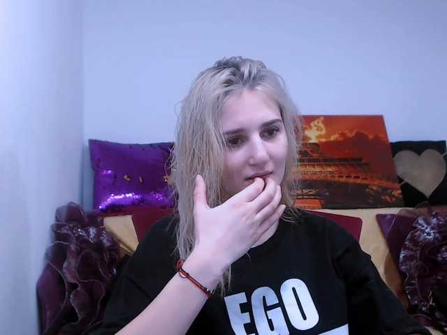 Oddajajo posnetke zaslona flowdusteyy