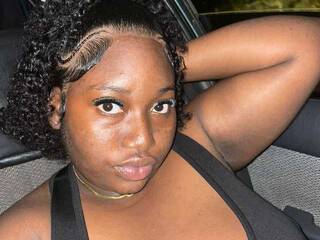 Erotični video klepet Fluffydiva