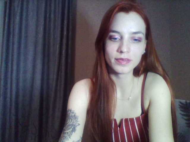 Oddajajo posnetke zaslona Foxy106