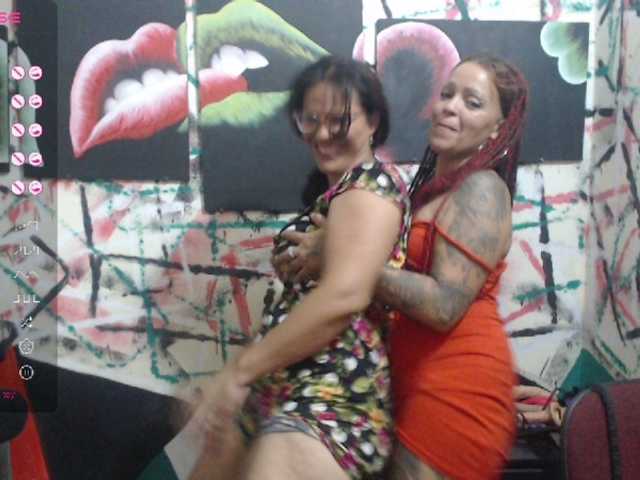Fotografije fresashot99 #lesbiana#latina#control lovense 500tokn por 10minutos,,,250 token squirt inside the mouth #5 slaps for 15 token .20 token lick ass..#the other quicga has enough 250 token