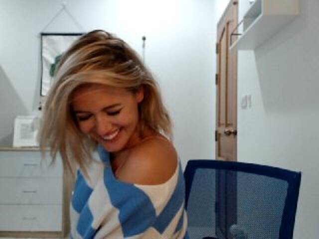 Oddajajo posnetke zaslona FromHeavenn