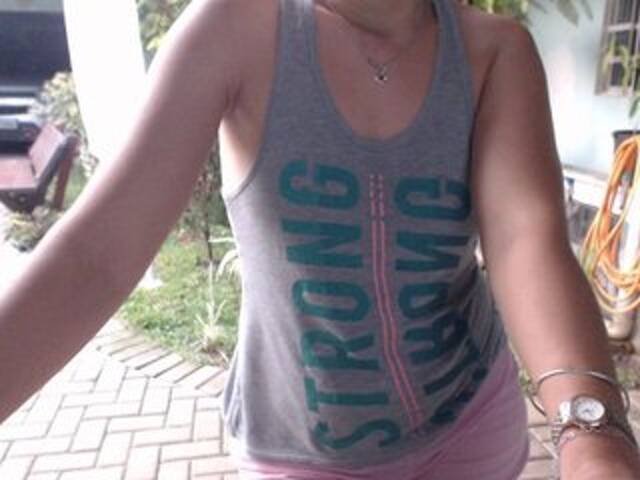 Oddajajo posnetke zaslona GabiBrasil