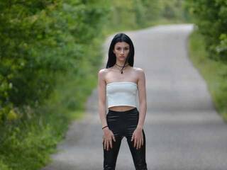 Erotični video klepet GadeeaRed