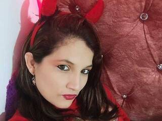 Erotični video klepet GatubelaHot69