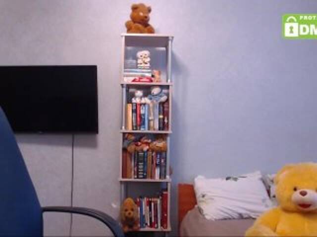 Oddajajo posnetke zaslona Get-Naked