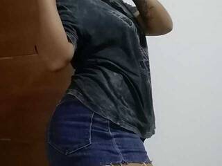 Erotični video klepet Gi-1