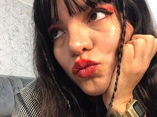 Erotični video klepet GiannaVikande