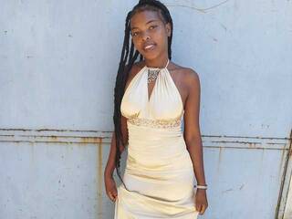 Erotični video klepet GIKALOVE