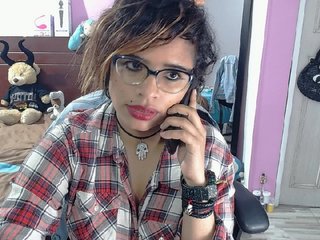 Fotografije ginger-s "Ride and Squirt !! Roll the dice by tipping 20 tokens to have a chance for my Nude Snapchat for 1 month #new #arab #ebony #milk #bigtits #bigass #footjob #mistress #bdsm #smoke #pregnant