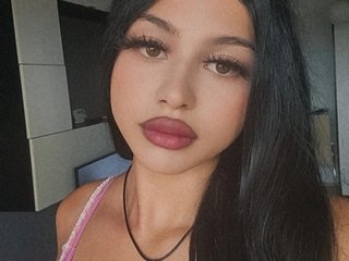 Erotični video klepet GiuliaSya