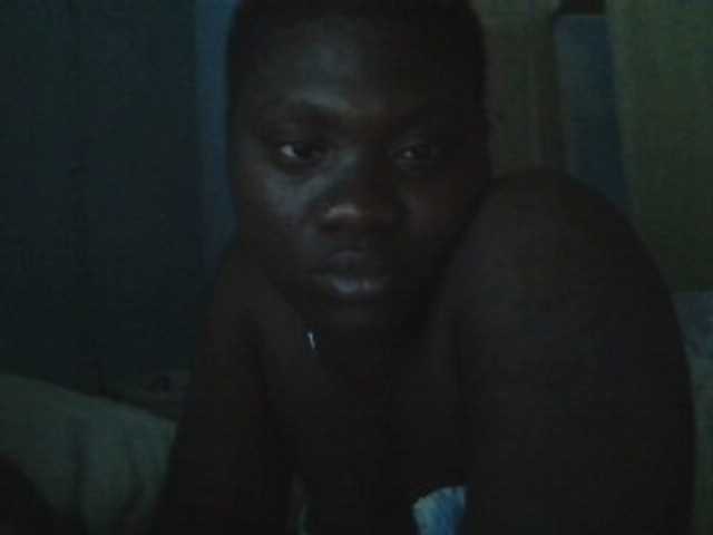 Oddajajo posnetke zaslona boobie_lexi