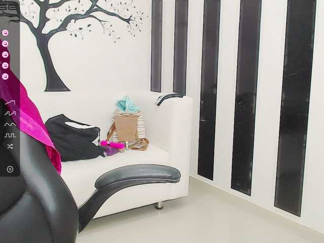 Oddajajo posnetke zaslona GlendaHolt