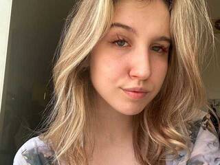 Erotični video klepet GlimmerVamp