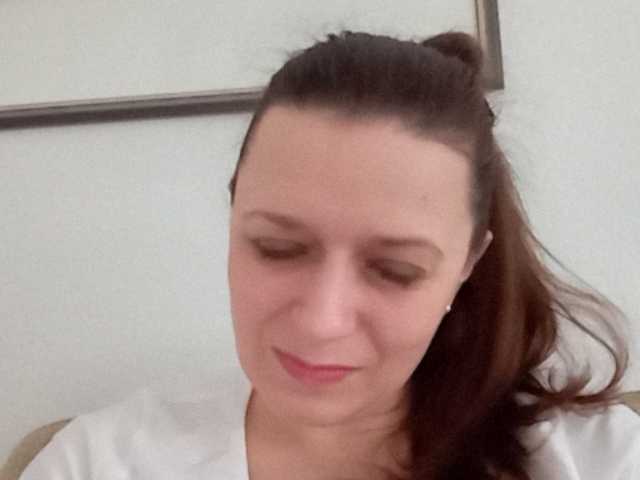 Oddajajo posnetke zaslona Gluch