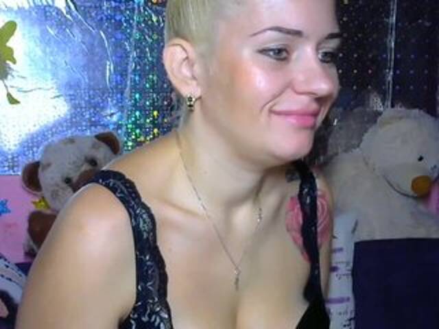 Oddajajo posnetke zaslona -Brilliancy-