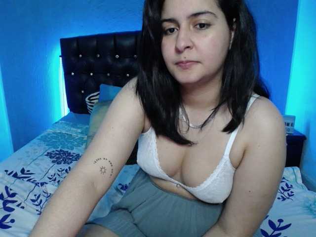 Fotografije goddesstepha1 Hi merry Christmas, enter if u wanna talk! Goal: GOAL: Sexy Dance #teen #lovense #boobs #cute #new -I dont do free shows xoxox