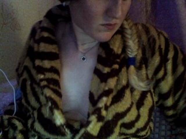 Oddajajo posnetke zaslona GoldenFish123