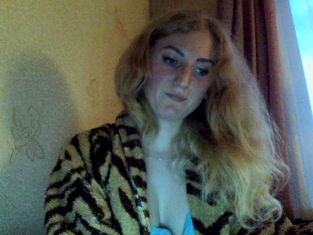 Oddajajo posnetke zaslona GoldenFish123