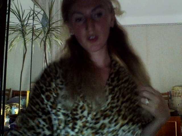 Oddajajo posnetke zaslona GoldenFish123