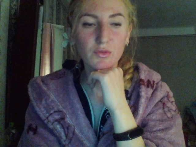 Oddajajo posnetke zaslona GoldenFish123