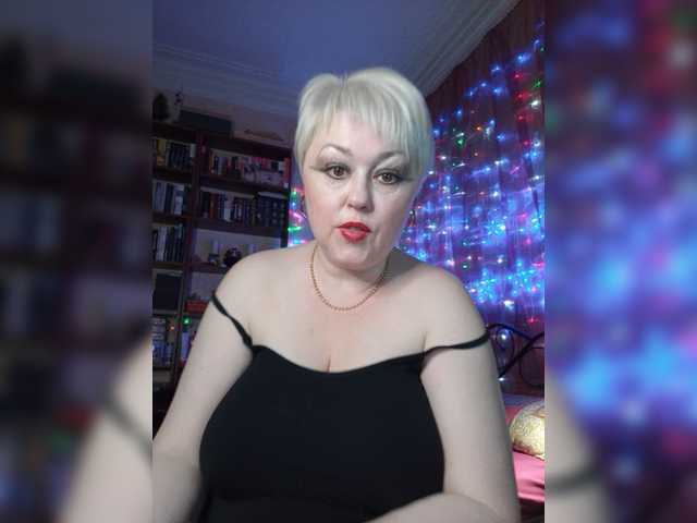 Fotografije _Sonya_ Hey! My name is Sonya! Put love and subscribe! Lovens from 2 tot. No rudeness and swearing in the chat! Peace for Peace!