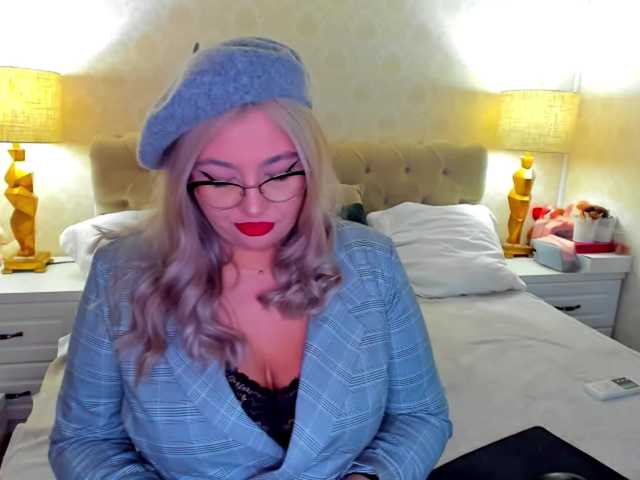 Oddajajo posnetke zaslona GorgeousBBW