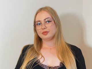 Erotični video klepet GraceJuicy