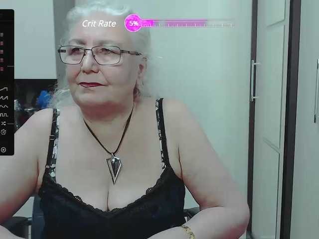 Oddajajo posnetke zaslona GrannyWants