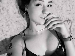 Erotični video klepet GrettaLi