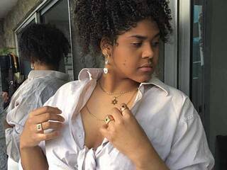 Erotični video klepet HalleThomson