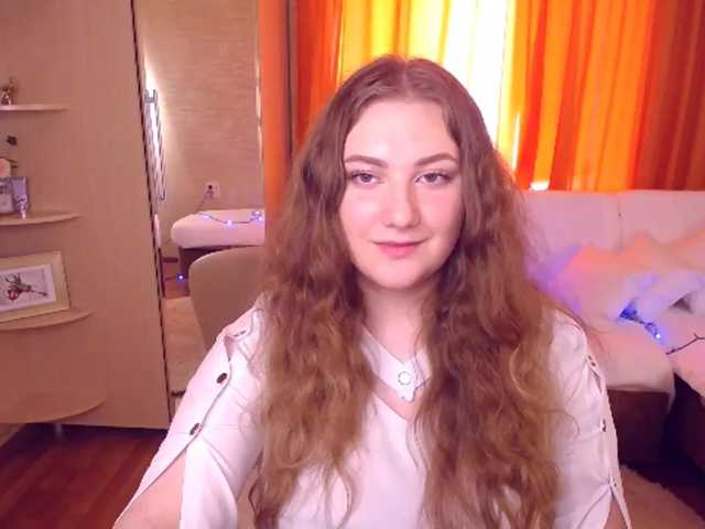 Oddajajo posnetke zaslona HarmoniousVio