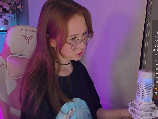 Oddajajo posnetke zaslona hee_jin