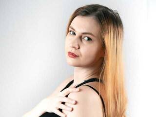 Erotični video klepet HellAngeel