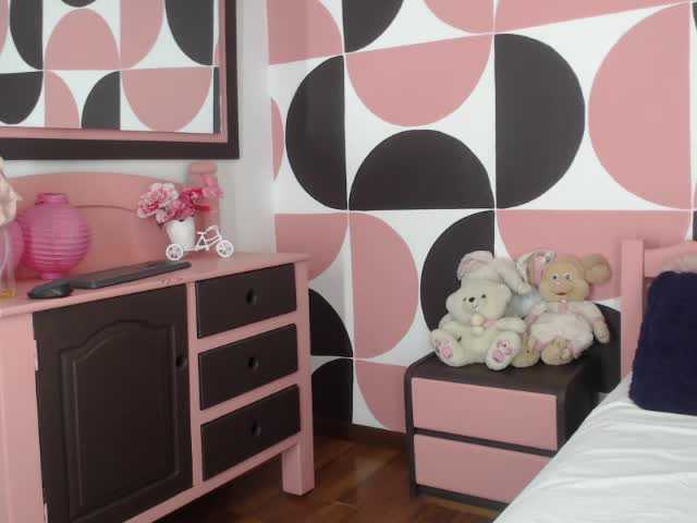 Oddajajo posnetke zaslona hellen-kindly