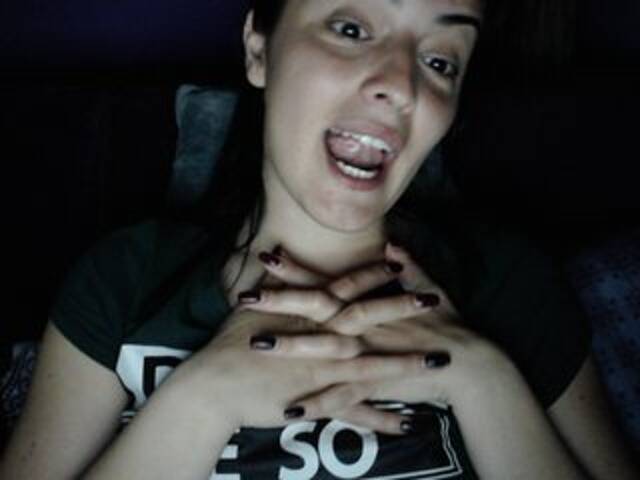 Oddajajo posnetke zaslona HelloKitty20