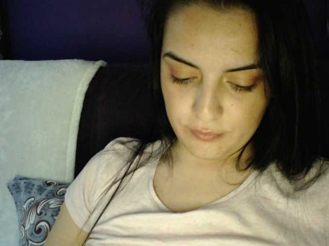 Oddajajo posnetke zaslona HelloKitty20