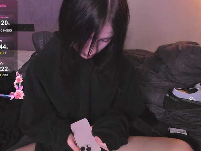 Hello guys! My name Kylie. I am an extremely passionate and sensual person
GOAL - tits play
Put a smile on my face
0