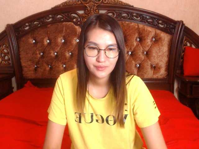 Oddajajo posnetke zaslona HinaYeon