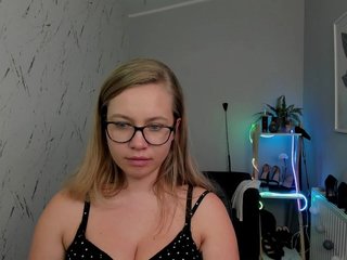 Erotični video klepet hollyBB