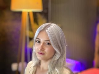 Erotični video klepet HollyTaillor