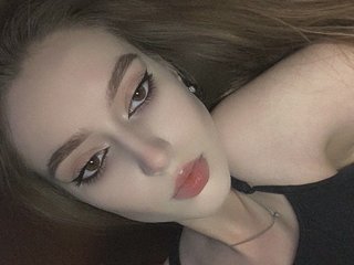 Erotični video klepet HoneyJune