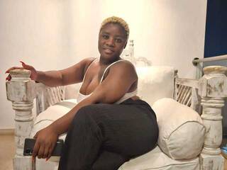 Erotični video klepet Hornyskyller