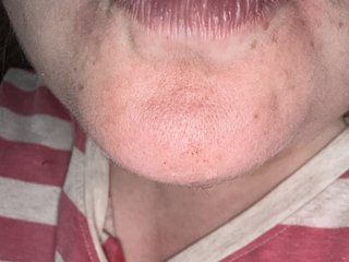 Erotični video klepet Hornyyhollyyy