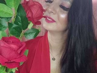 Erotični video klepet KrissLoona