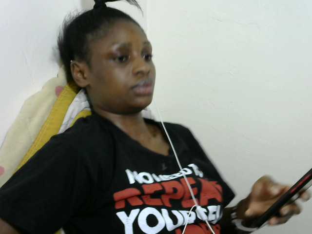 Oddajajo posnetke zaslona hotprincess10